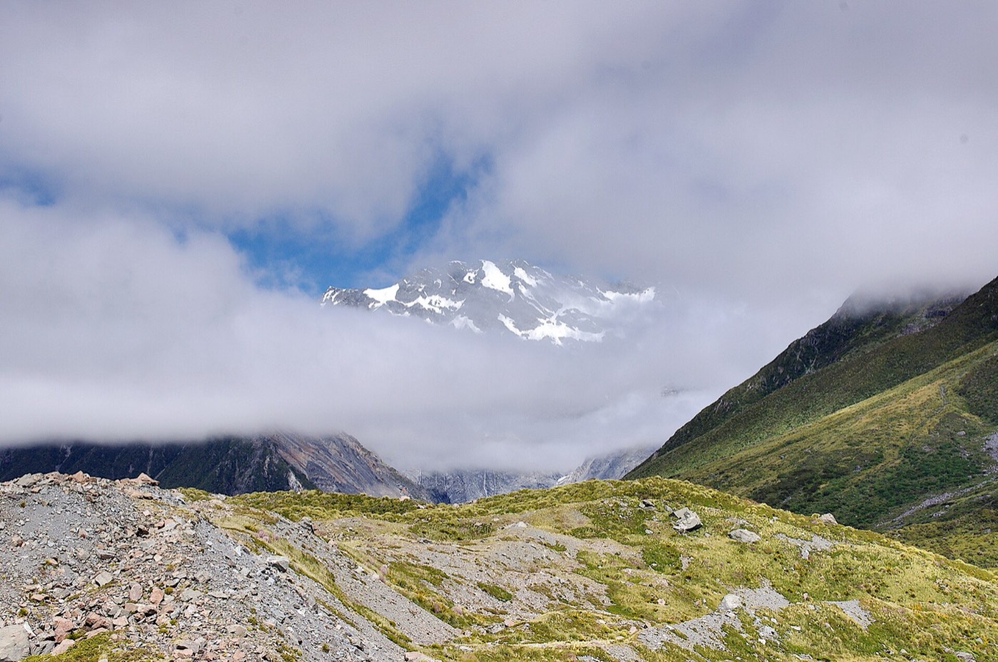 Hooker Valley 河谷步道与 Aoraki